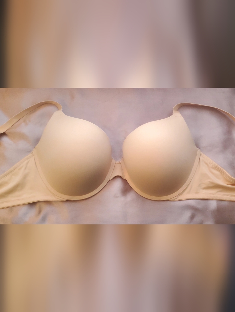 PINK Victoria's Secret Everywhere Pushup Bra